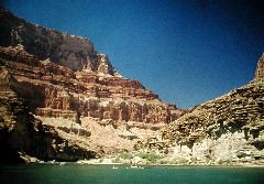 034_Below_LittleColorado