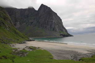 beach_kvalvika