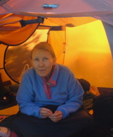 UH gazes up at V&aring;gakallen from our camp at Kallestranda 1480c