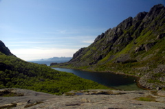 Djupfjorden en route to V&aring;gakallen's Sydvegg 8377
