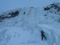 Johan on the first pitch of Adeln har kastat vatten (P1030420)