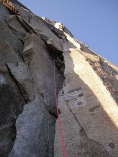 Wide cracks in the Stovelegs