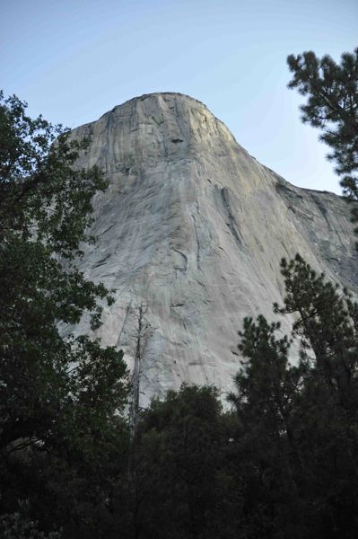 ElCap_dawn_Yosemite_sept09_RMcG_4856