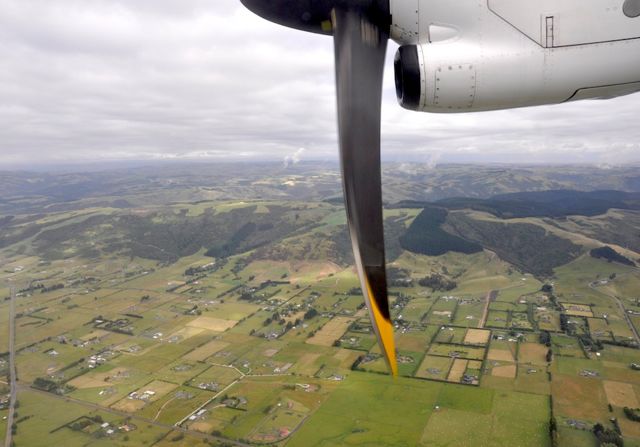 TaieriPlains_from_air_110101_RMcG_9939cw