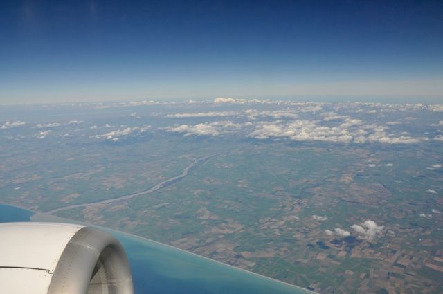 Canterbury_coast_from_air_110108_RMcG_0138w