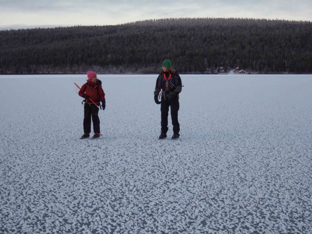 JaneA_JohannaS_Sautusjarvi_081031_0355